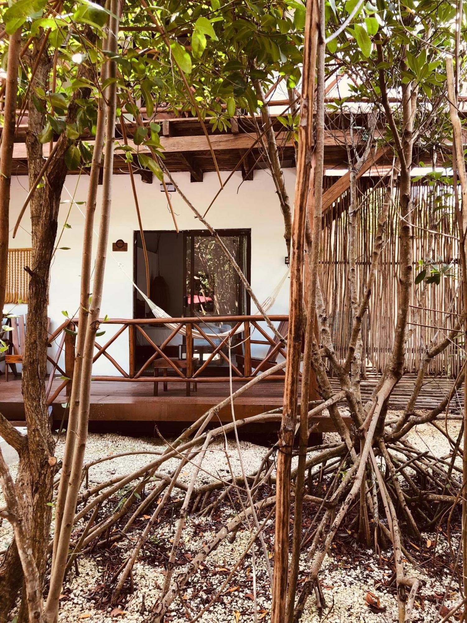 Cabanas Tulum - Aldea Mangle & Cenote Экстерьер фото